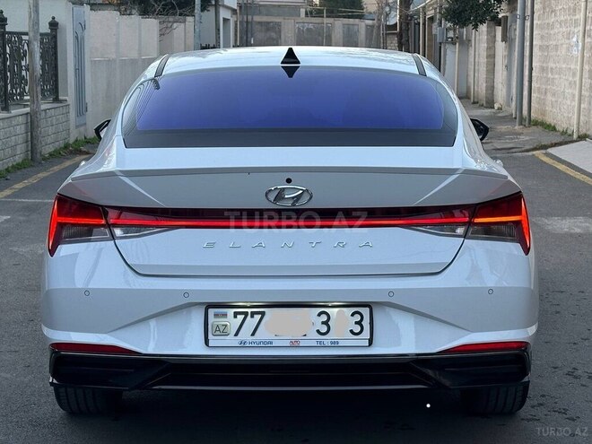 Hyundai Elantra 2022, 26,000 km - 1.6 l - Bakı