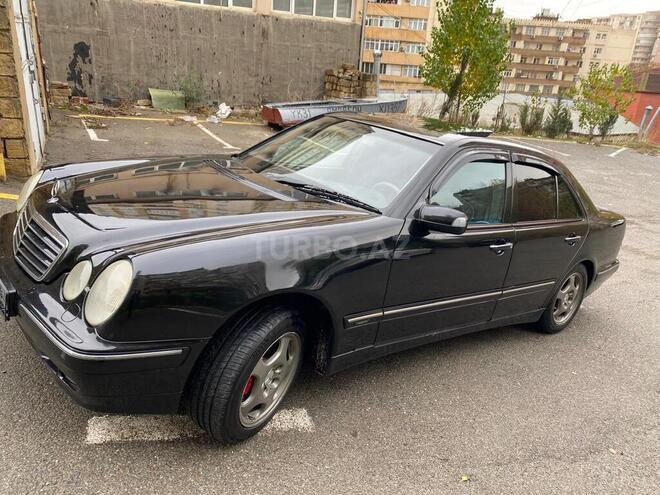 Mercedes E 240 2000, 436,000 km - 2.4 л - Şirvan