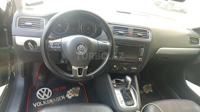 Volkswagen Jetta 2013, 198,593 km - 1.6 л - Bakı