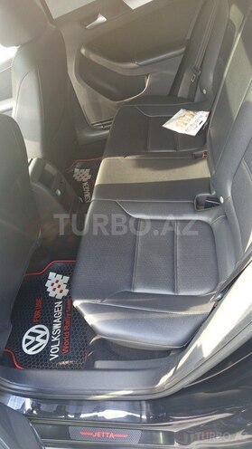 Volkswagen Jetta 2013, 198,593 km - 1.6 л - Bakı