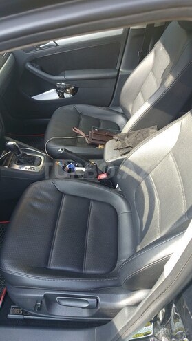 Volkswagen Jetta 2013, 198,593 km - 1.6 л - Bakı