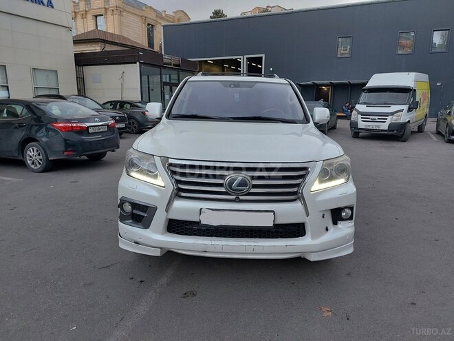 Lexus LX 570 2013, 282,000 km - 5.7 l - Bakı