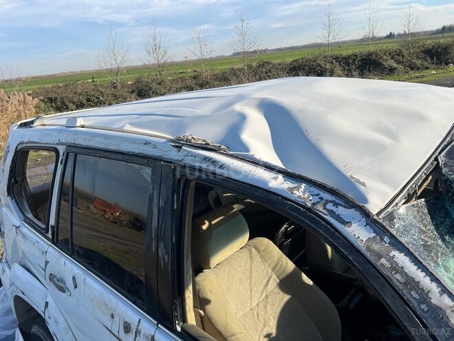 Toyota Land Cruiser Prado 2007, 300,000 km - 2.7 l - Lənkəran