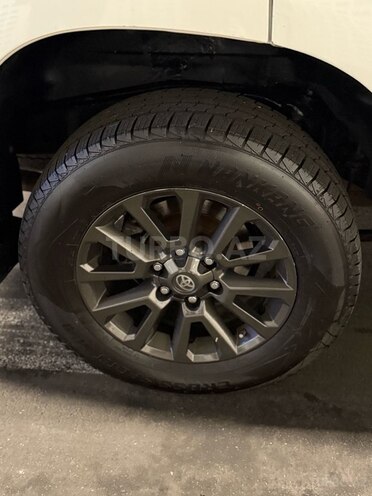 Toyota Land Cruiser Prado 2010, 178,800 km - 2.7 л - Bakı