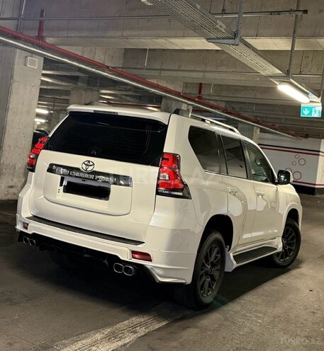 Toyota Land Cruiser Prado 2010, 178,800 km - 2.7 л - Bakı