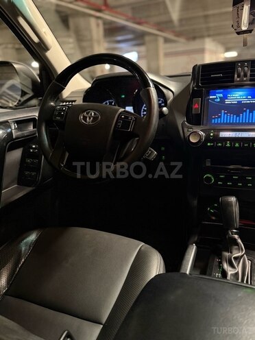 Toyota Land Cruiser Prado 2010, 178,800 km - 2.7 л - Bakı