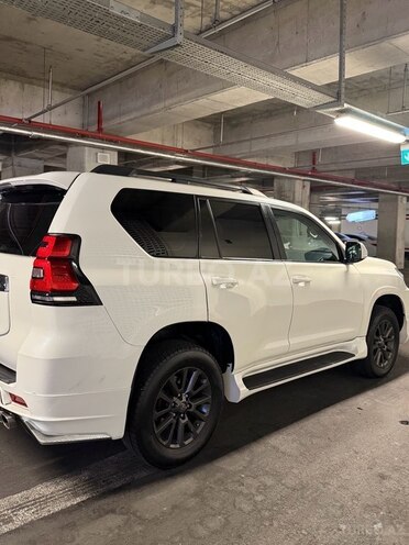 Toyota Land Cruiser Prado 2010, 178,800 km - 2.7 л - Bakı