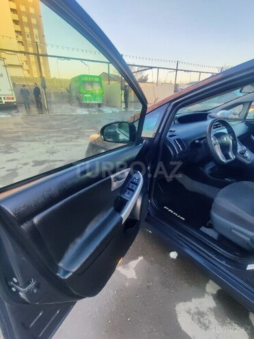 Toyota Prius 2014, 329,916 km - 1.8 l - Bakı