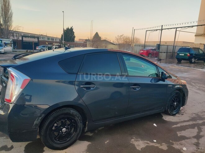 Toyota Prius 2014, 329,916 km - 1.8 l - Bakı