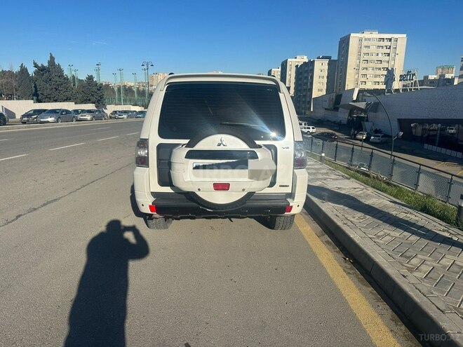Mitsubishi Pajero 2012, 205,000 km - 3.5 l - Bakı
