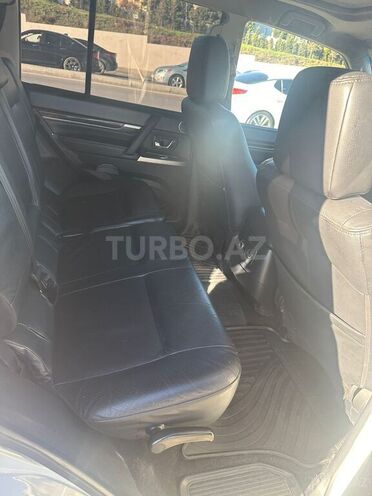Mitsubishi Pajero 2012, 205,000 km - 3.5 l - Bakı