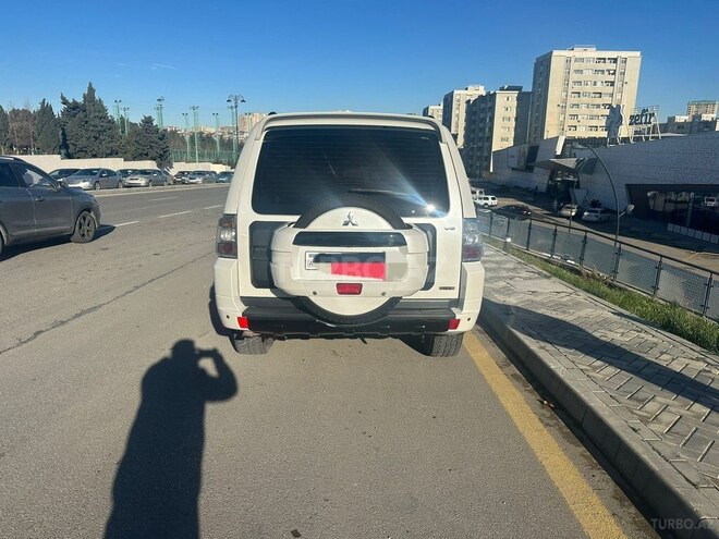 Mitsubishi Pajero 2012, 205,000 km - 3.5 l - Bakı