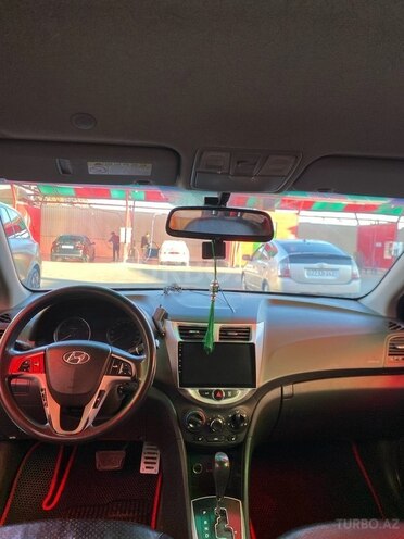 Hyundai Accent 2012, 394,123 km - 1.6 l - Gəncə
