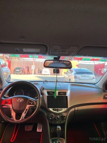 Hyundai Accent 2012, 394,123 km - 1.6 l - Gəncə