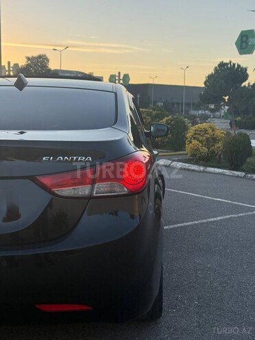 Hyundai Elantra 2013, 174,000 km - 1.8 l - Bakı