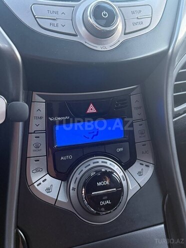 Hyundai Elantra 2013, 174,000 km - 1.8 l - Bakı
