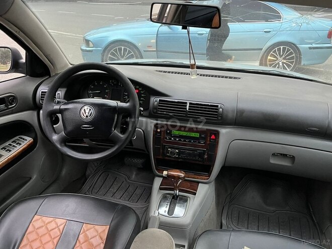 Volkswagen Passat 1997, 197,700 km - 1.6 l - Bakı