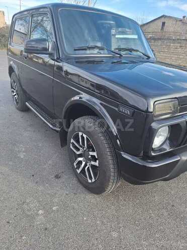 LADA (VAZ) Niva 2017, 100,000 km - 1.7 l - Bakı