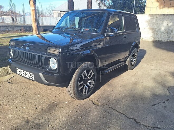 LADA (VAZ) Niva 2017, 100,000 km - 1.7 l - Bakı