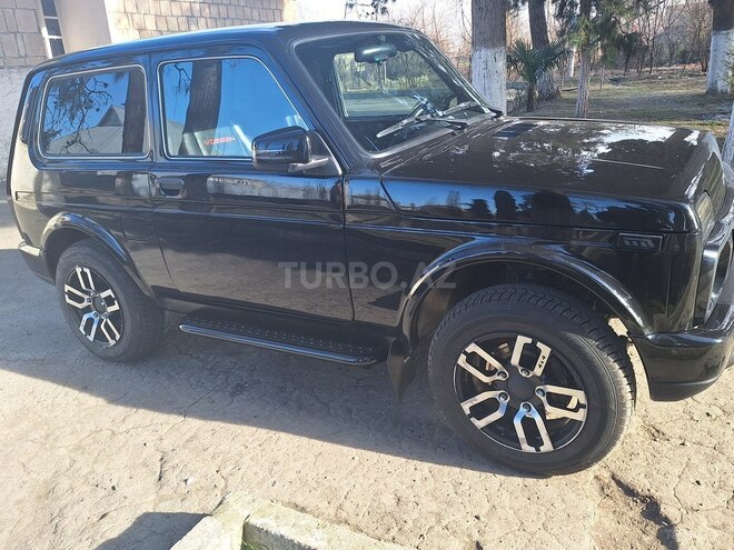 LADA (VAZ) Niva 2017, 100,000 km - 1.7 l - Bakı