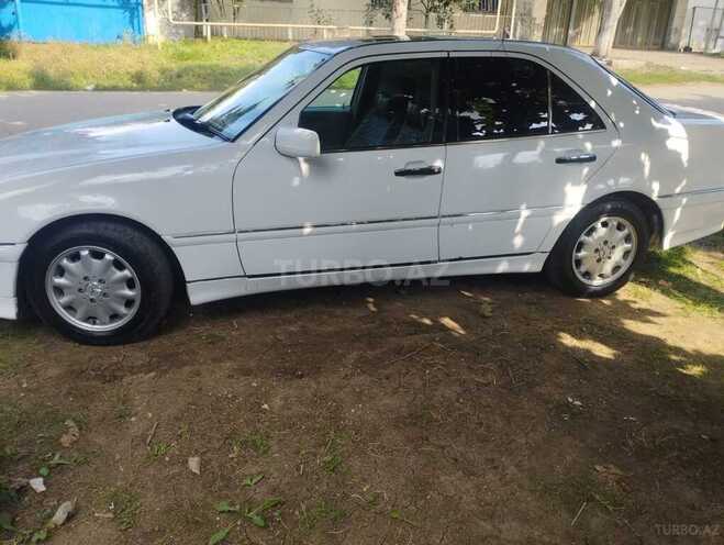 Mercedes C 230 1999, 252,530 km - 2.3 l - Bakı