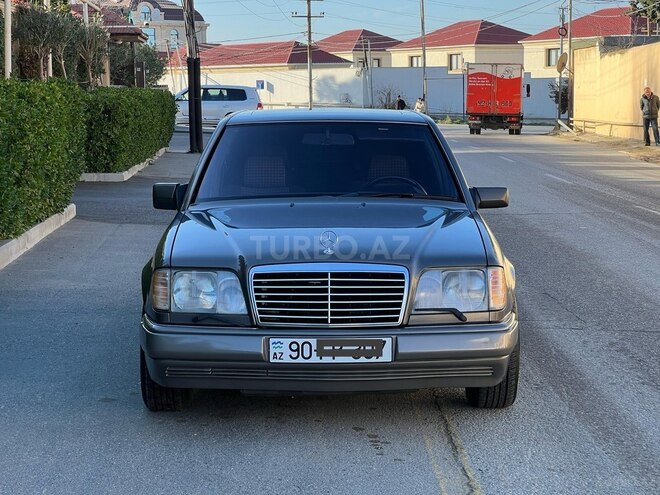 Mercedes E 220 1994, 309,999 km - 2.2 l - Bakı