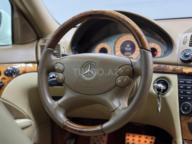 Mercedes E 350 2007, 197,752 km - 3.5 l - Sumqayıt