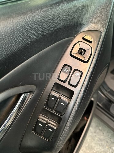 Hyundai ix35 2013, 208,000 km - 2.0 l - Bakı