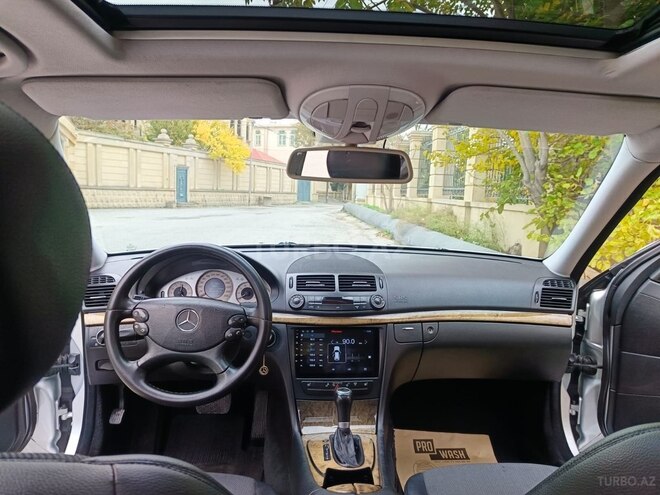 Mercedes E 200 2006, 215,000 km - 1.8 l - Bakı