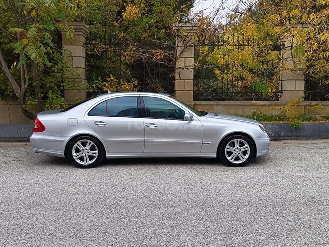 Mercedes E 200 2006, 215,000 km - 1.8 l - Bakı