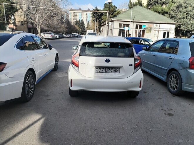 Toyota Aqua 2017, 129,085 km - 1.5 l - Bakı