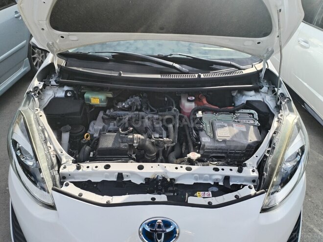 Toyota Aqua 2017, 129,085 km - 1.5 l - Bakı