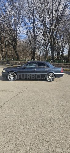 Mercedes C 240 1998, 328,000 km - 2.4 l - Tovuz