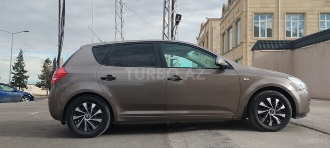 Kia Ceed 2008, 187,110 km - 1.4 l - Gəncə