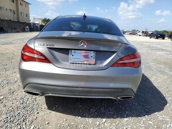 Mercedes C 250 2019, 123,292 km - 2.0 l - Bakı