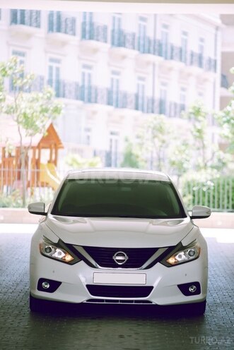 Nissan Altima 2018, 90,000 km - 2.5 l - Bakı