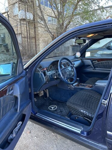 Mercedes E 230 1996, 738,276 km - 2.3 l - Bakı