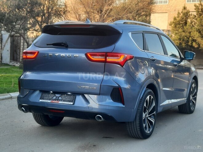 Jetour X70 PLUS 2021, 28,000 km - 1.5 l - Bakı