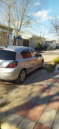 Opel Astra 2006, 250,000 km - 1.4 л - Ağdam