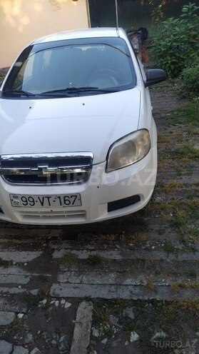 Chevrolet Aveo-1