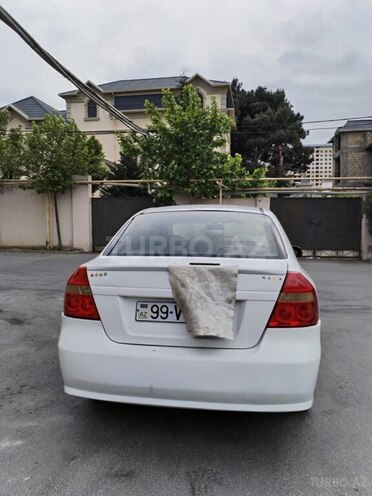 Chevrolet Aveo-6