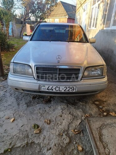 Mercedes C 180 1993, 100,000 km - 1.8 л - Masallı