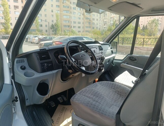 Ford Transit 2010, 186,000 km - 2.2 l - Bakı