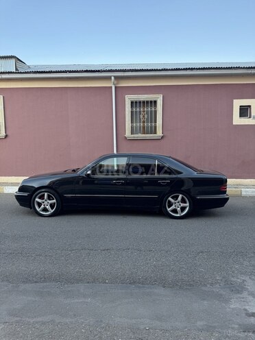 Mercedes E 200 2000, 335,000 km - 2.0 l - Naxçıvan
