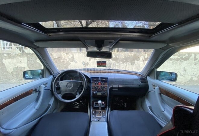 Mercedes C 230 1998, 198,000 km - 2.3 l - Quba