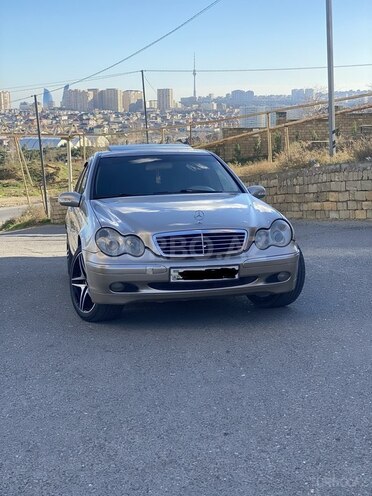 Mercedes C 240 2002, 117,171 km - 2.4 l - Bakı