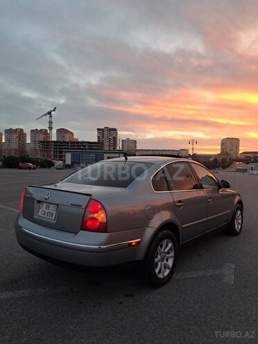 Volkswagen Passat 2004, 269,852 km - 1.8 l - Sumqayıt
