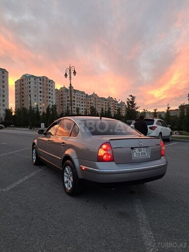 Volkswagen Passat 2004, 269,852 km - 1.8 l - Sumqayıt