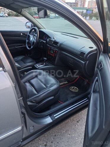 Volkswagen Passat 2004, 269,852 km - 1.8 l - Sumqayıt