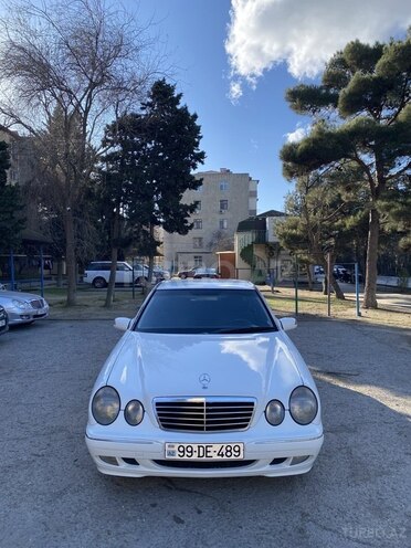 Mercedes E 270 2001, 460,000 km - 2.7 l - Bakı